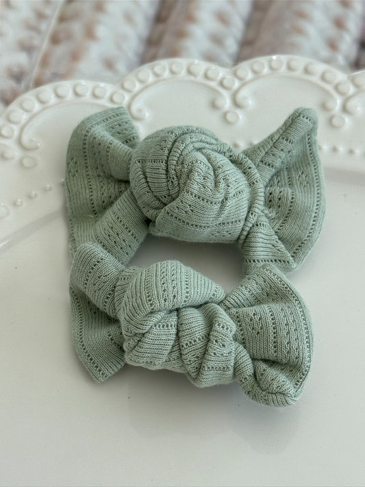 Cotton Tail Bow