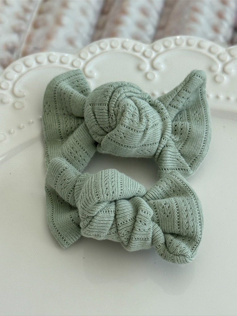Cotton Tail Bow