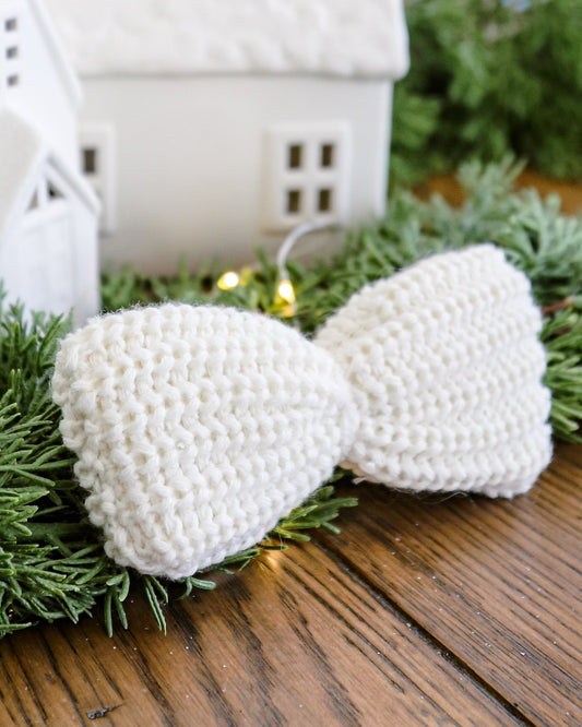 A Very Knit Bow