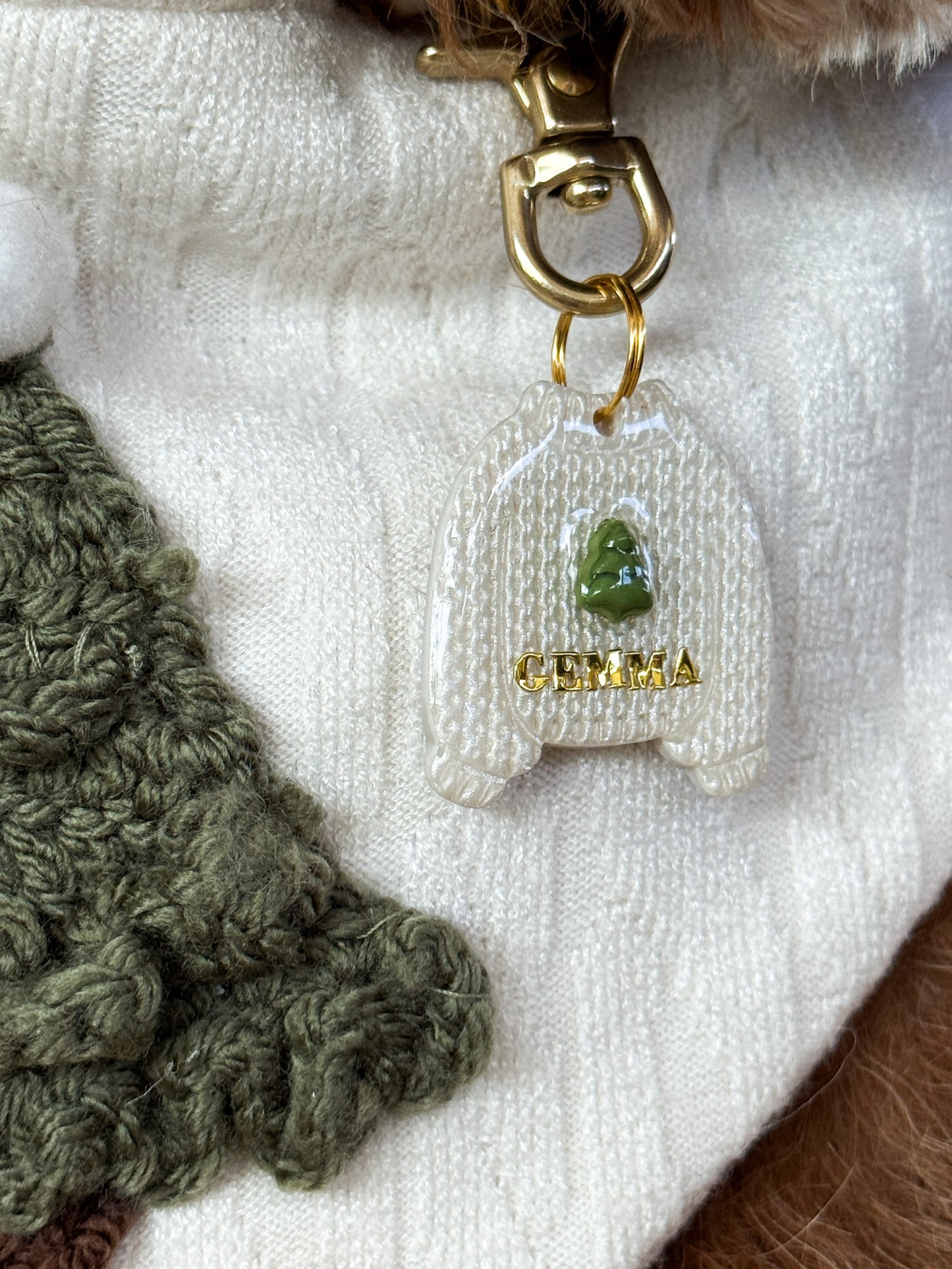 Sweater Pet ID Tag