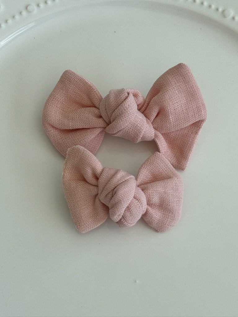 Whispering Garden Dog Bow